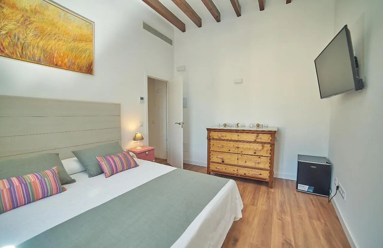Vila Alaro Ti 0*,  スペイン